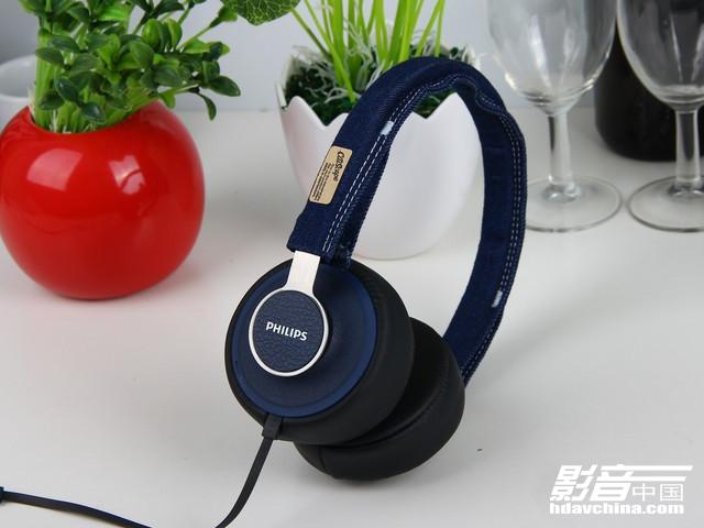 飞利浦压耳式耳机 外观设计简约 隔音效果好_
