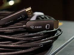 顶级视听设备的新搭档 FIBBR(菲伯尔) Ultra Pro HDMI光纤线