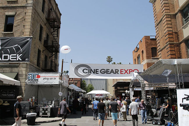 咱来聊聊Cinegear Expo好莱坞电影器材展吧