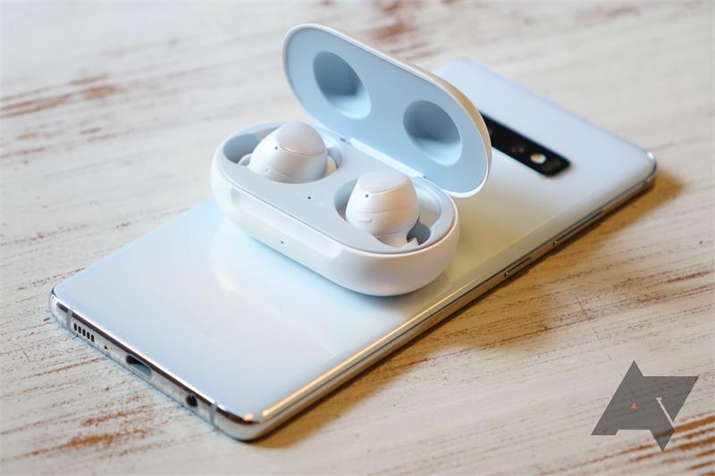 Galaxy-buds-8.jpg