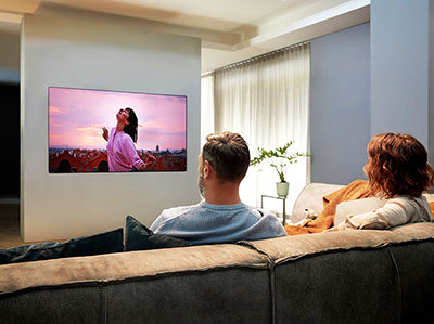 OLED电视：大尺寸可卷曲OLED电视诞生，彻底改变了平板电视的固有印象