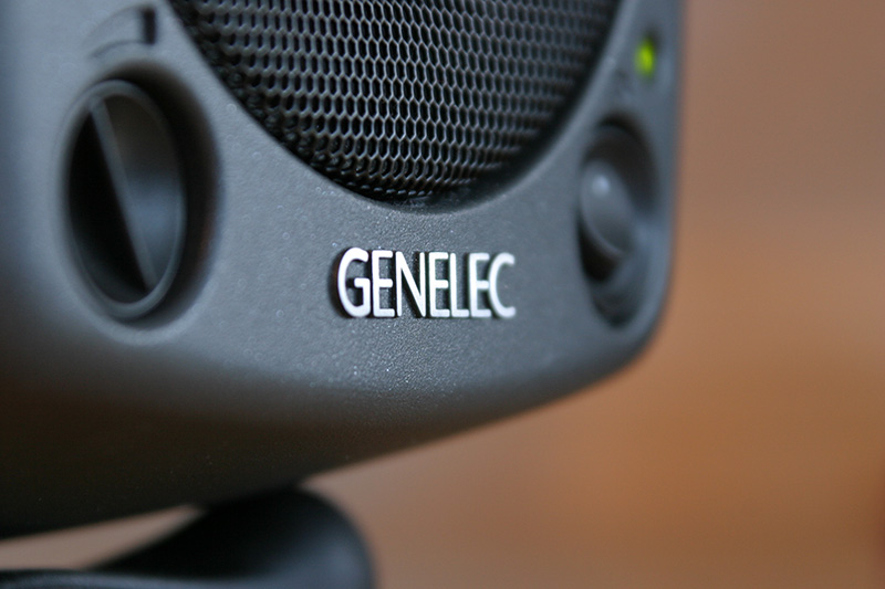 Genelec_8030A_activespeaker.jpg