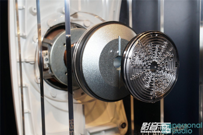 kef-ls50meta-ls50-wireless2-03.jpg