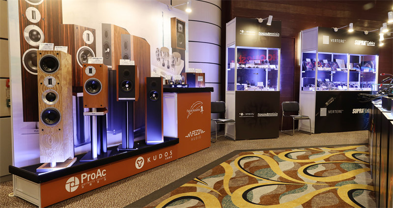 2021 hk av show show pix for hifistay 102.jpg