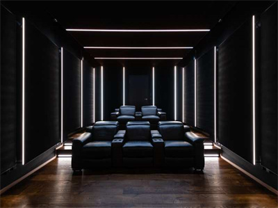 DIE ZWEI CINEMATrinnov Altitude 322021CEDIAΧ
