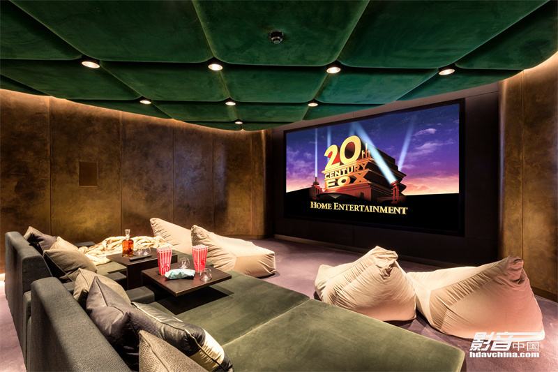 grande-house-cinema-room.jpg