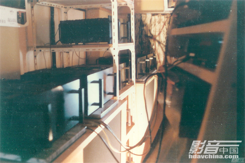 03.jpg