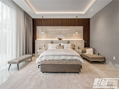 CEDIA㰸WATERFRONT RESIDENCE