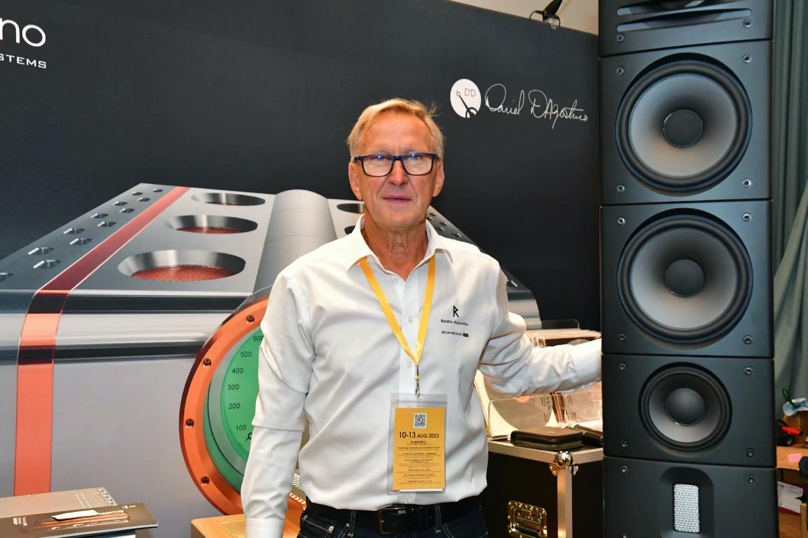 02Lars Venning.jpg