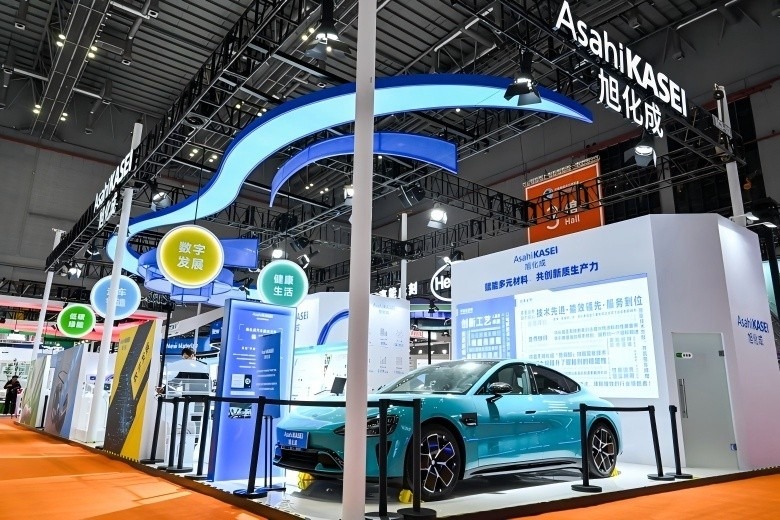 \ imageye___-_imgi_1_20251120144006128979863.jpg