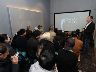 ����Ѷ���������������츮֮�ϣ������üҡ������ɶ�վ