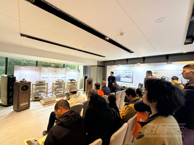 ��ר�á�Esoteric Grandioso N1�����������չ Esoteric���ԣ֮�����ϸ���ƽ��TEAC��Ӣר��