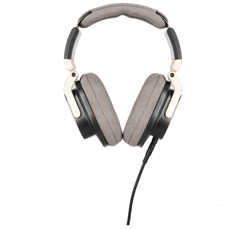 302-Austrian Audio.JPG