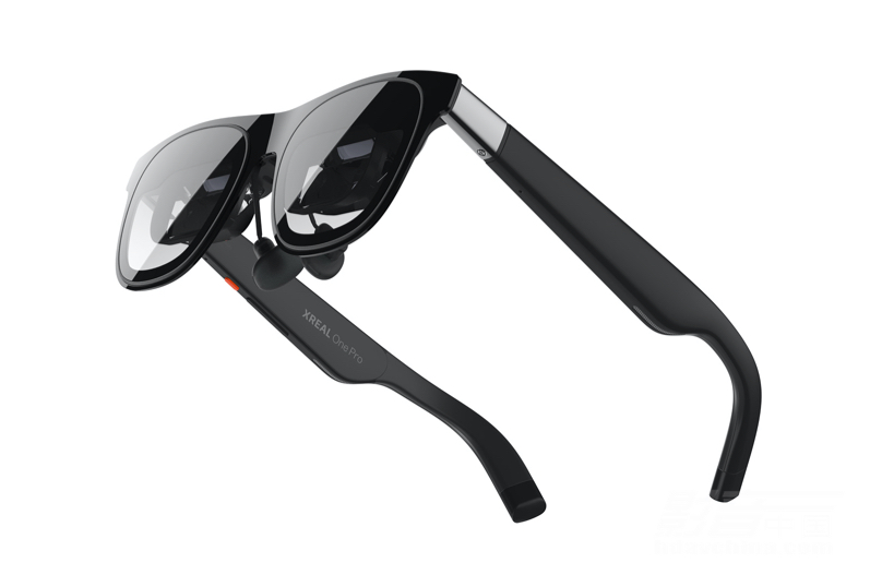 \ 610XREAL One Pro.JPG