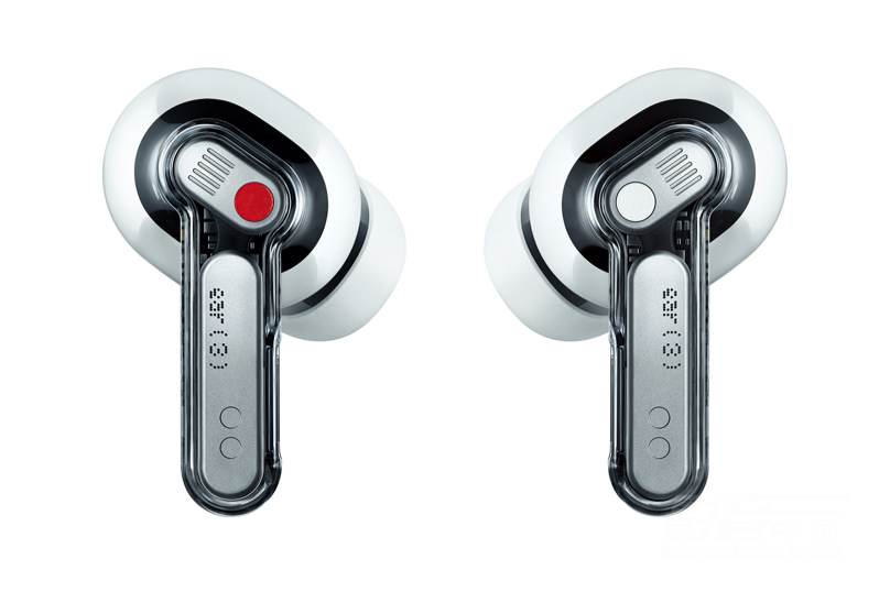 \ 612Nothing Ear(3).JPG