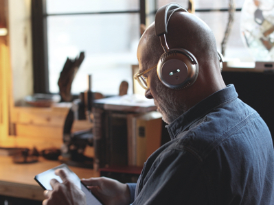 Ecoute Audio TH1���߶��������õ�ǰ������ЯHi-Fi����֮��