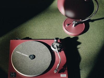 Technics SL-40CBT������ڽ����̣�Fritz Hansen��������ϵ�У���/�����ղؼ����